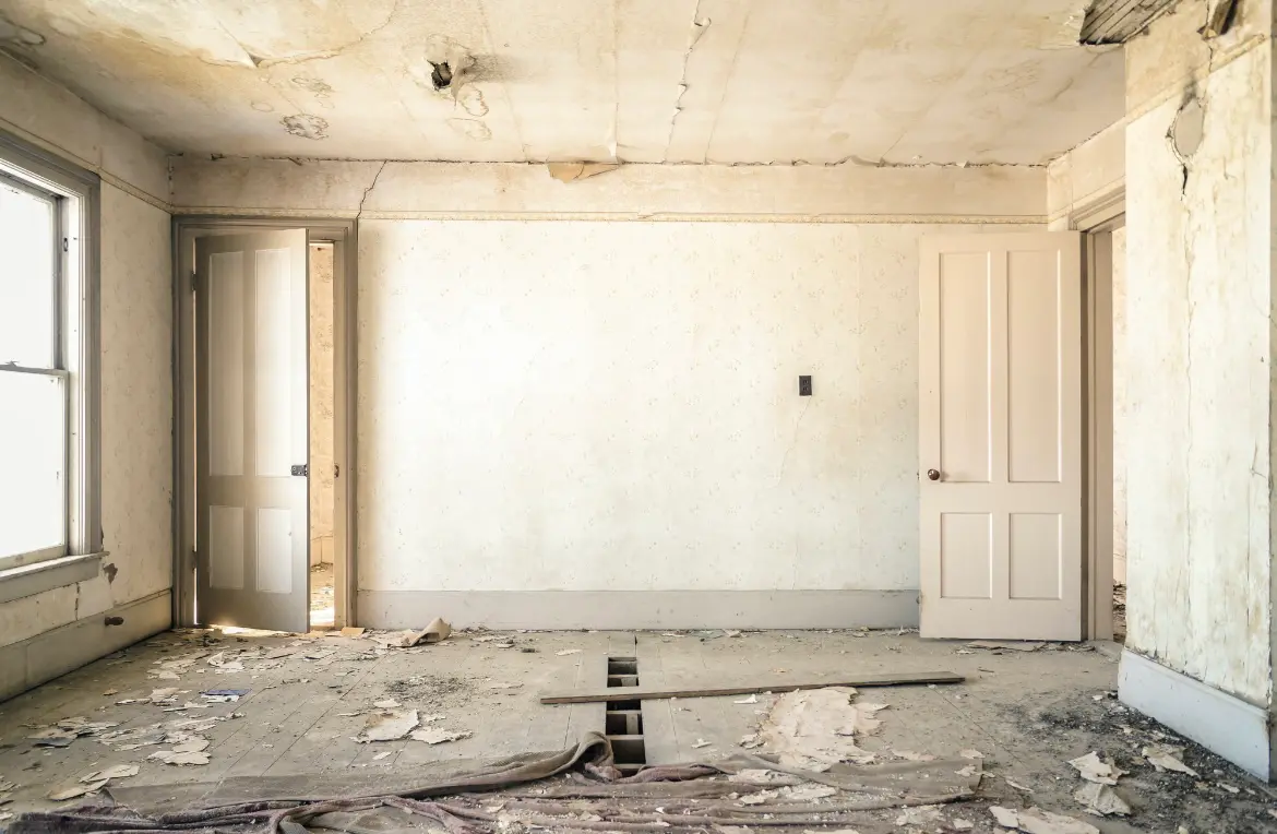 Waste disposal crew managing a cleanout project in Pleasantville